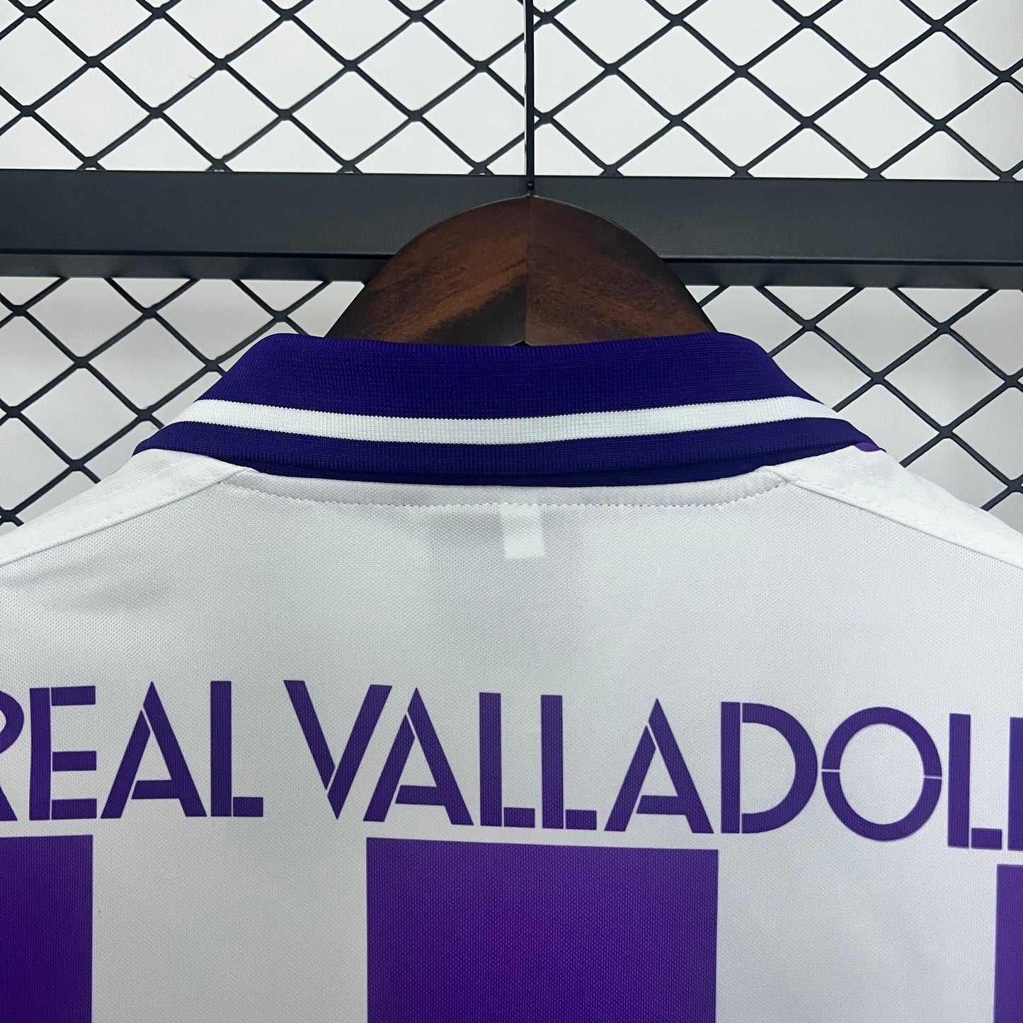 Shirt Valladolid 95/96 Home – Shirt Archive