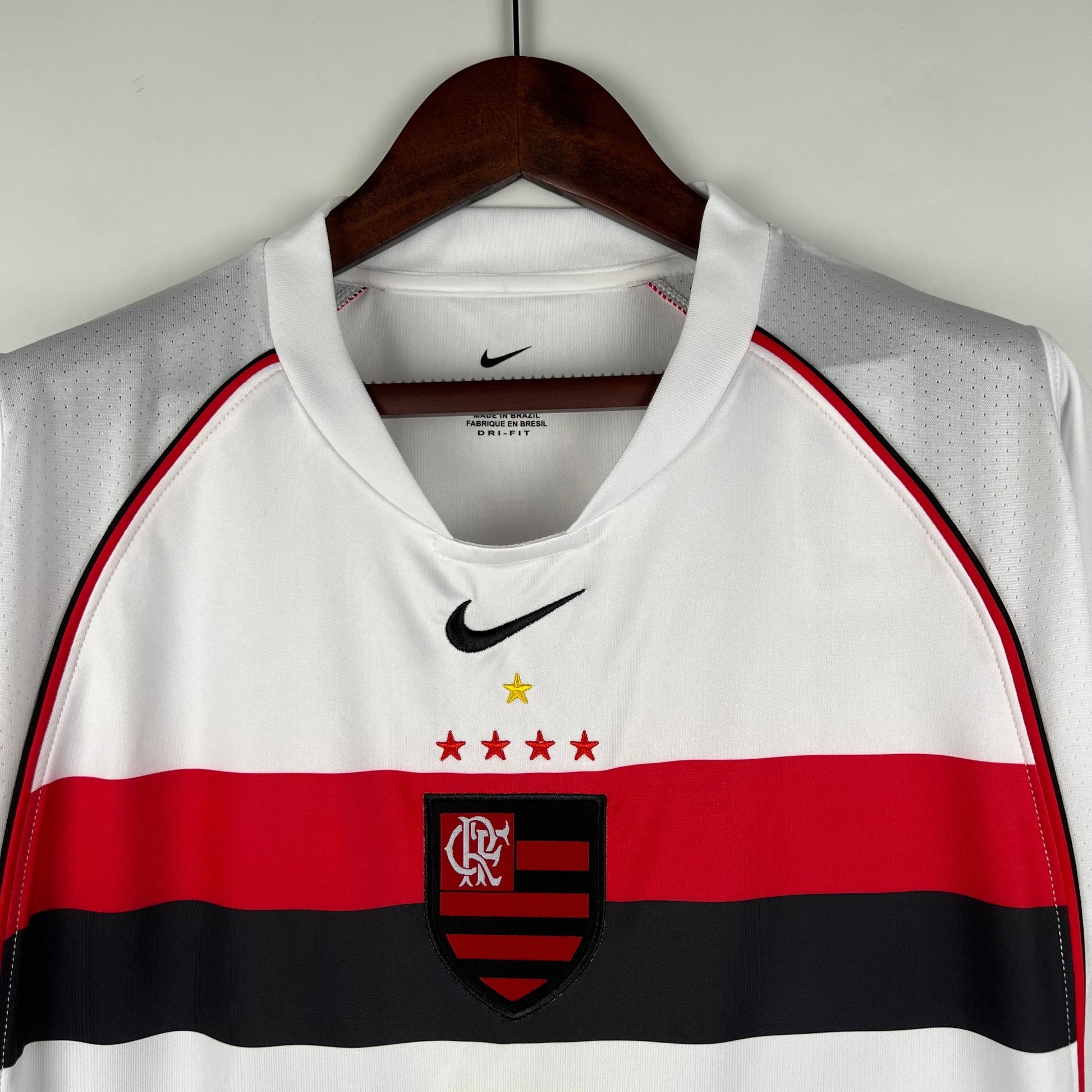 Shirt Flamengo 2002 White – Shirt Archive