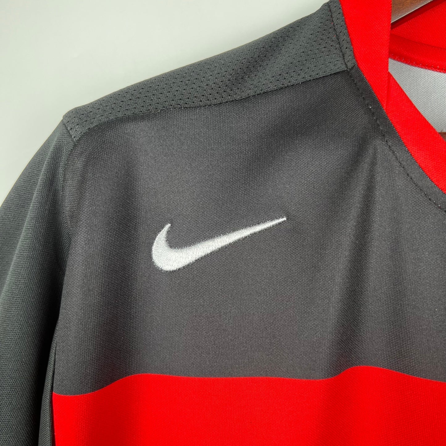 Shirt Flamengo 2002 Red and Black – Shirt Archive