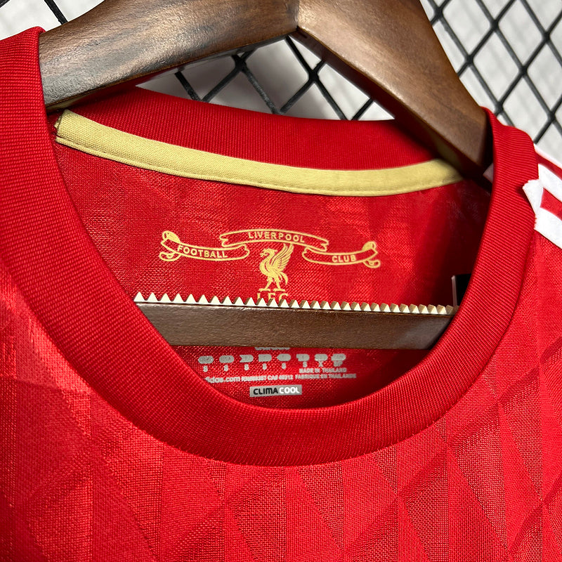 Shirt Liverpool 2010 – Shirt Archive