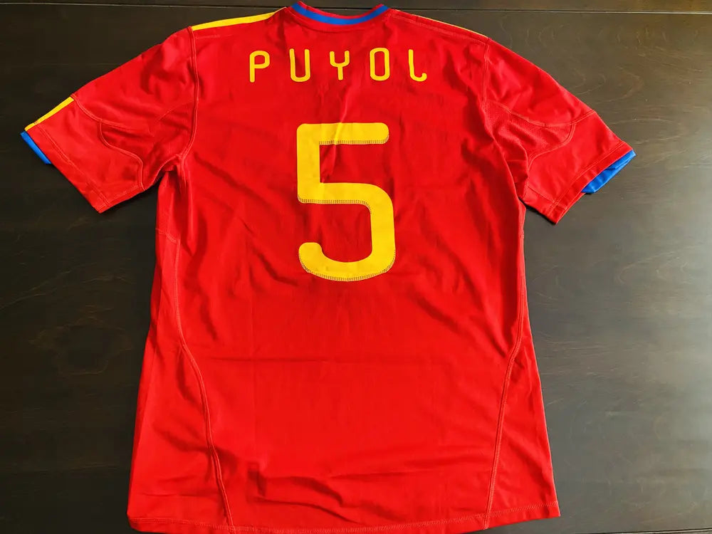Shirt Puyol Spain 2010 – Shirt Archive