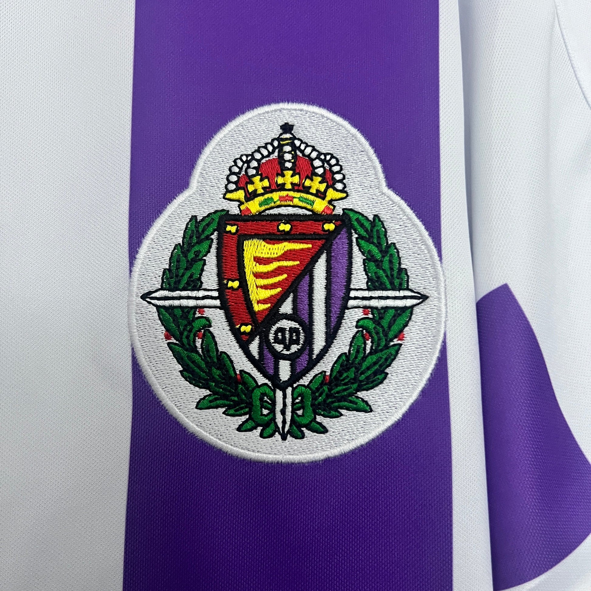 Shirt Valladolid 95/96 Home – Shirt Archive